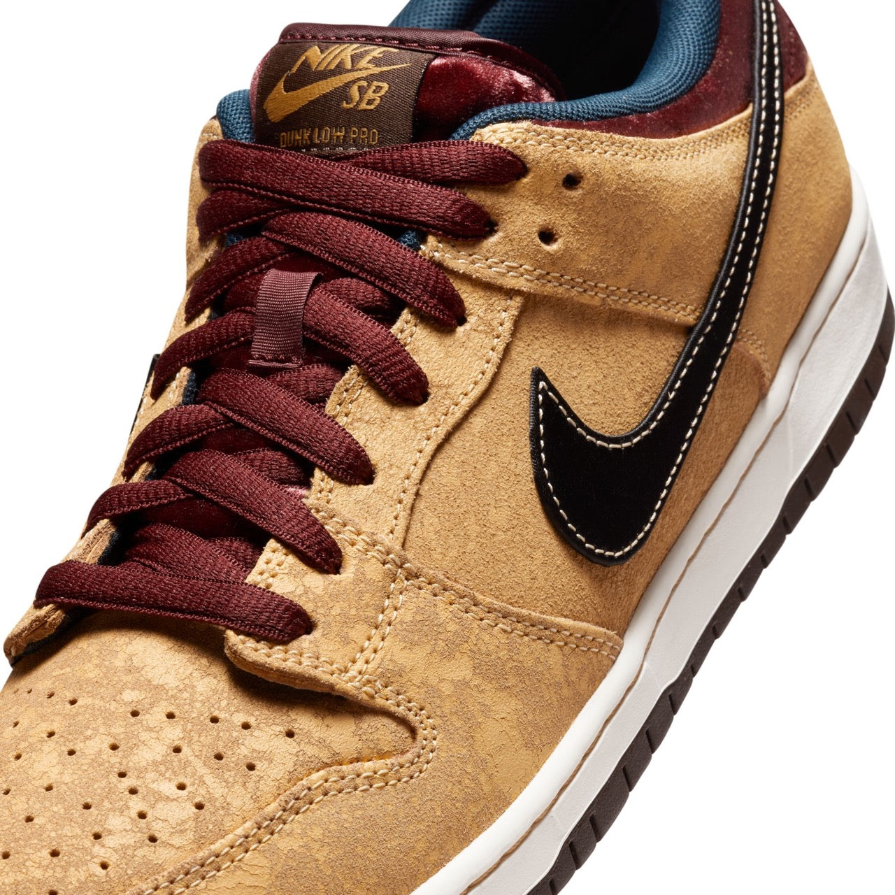 Nike SB Dunk Low Pro (City of Cinema) – 7Hills Store