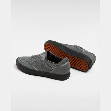 Rowley Suede (Charcoal/Black)